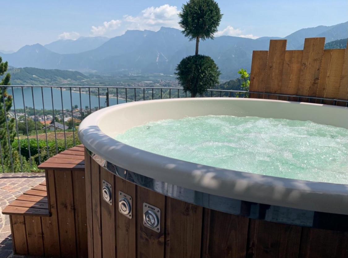 Alpinlake Lodge & Wellness Bosentino Exteriör bild